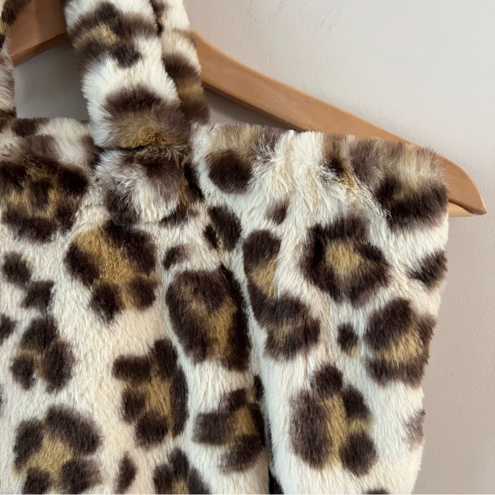 Aerie Leopard Print Tote Bag - Picture 2 of 9